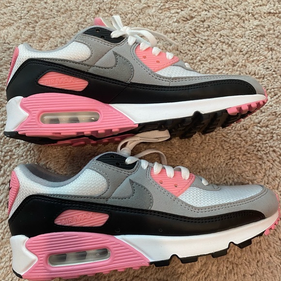 ‼️PRICE FIRM‼️Nike Air max 90 pink white black - Picture 3 of 9